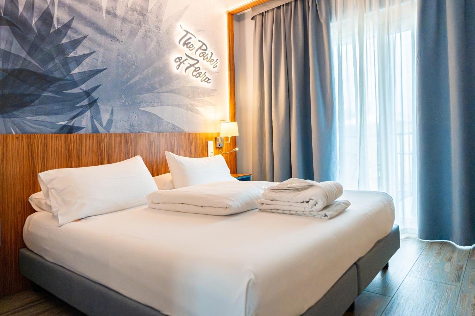 Parc Hotel Flora S Riva del Garda Ngoại thất bức ảnh